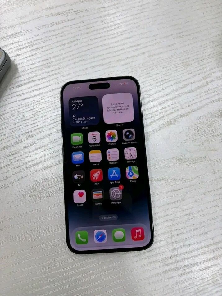 iPhone 15 pro max 128Go