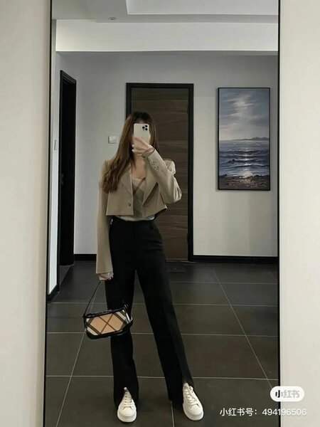 Классический укороченный пиждак/бежевый