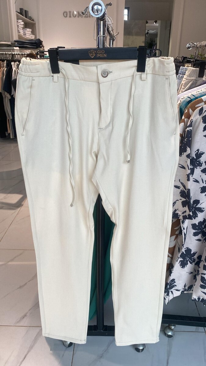 Pant white