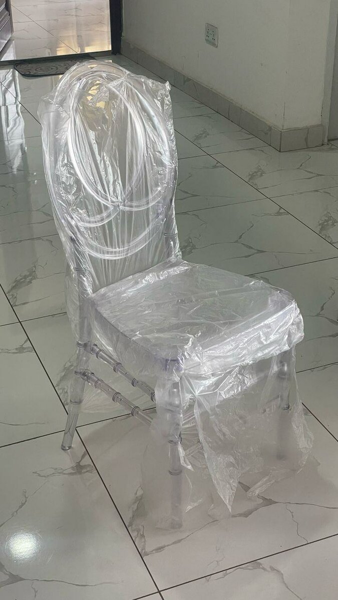 Crystal chivalry chair