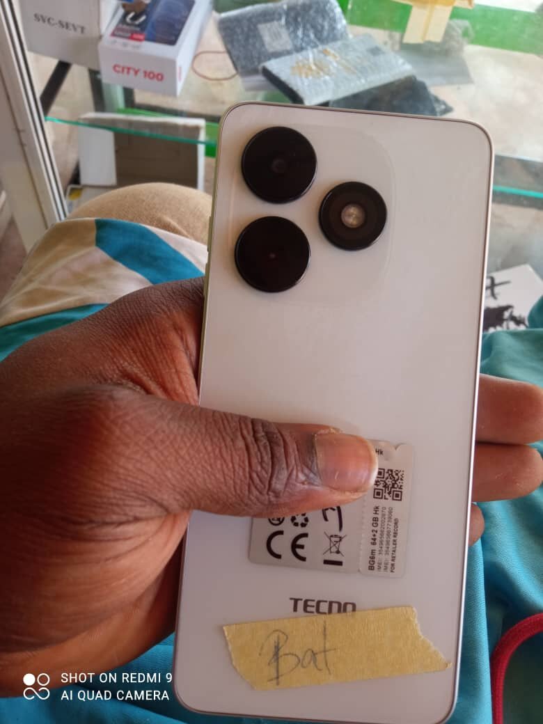 Smartphone Tecno moderne