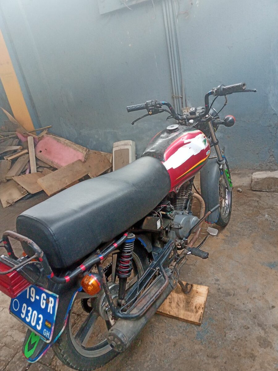 Honda Ace  CB125