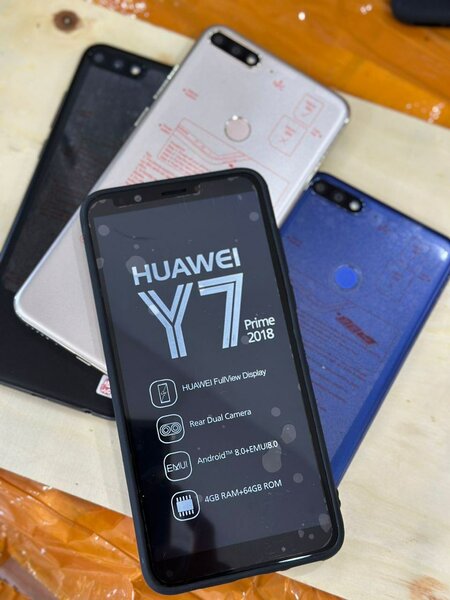 HUAWEI Y7 PRIME 64GB UK USED