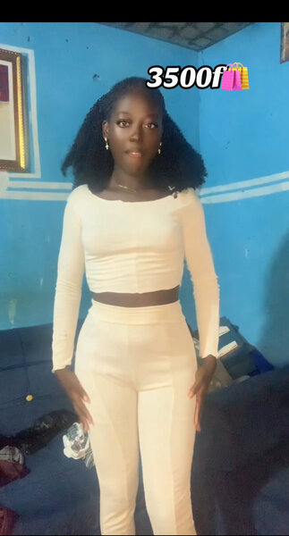 Robe élégante en fleurs