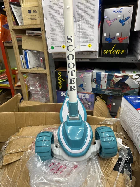 Trottinette ajustable enfant