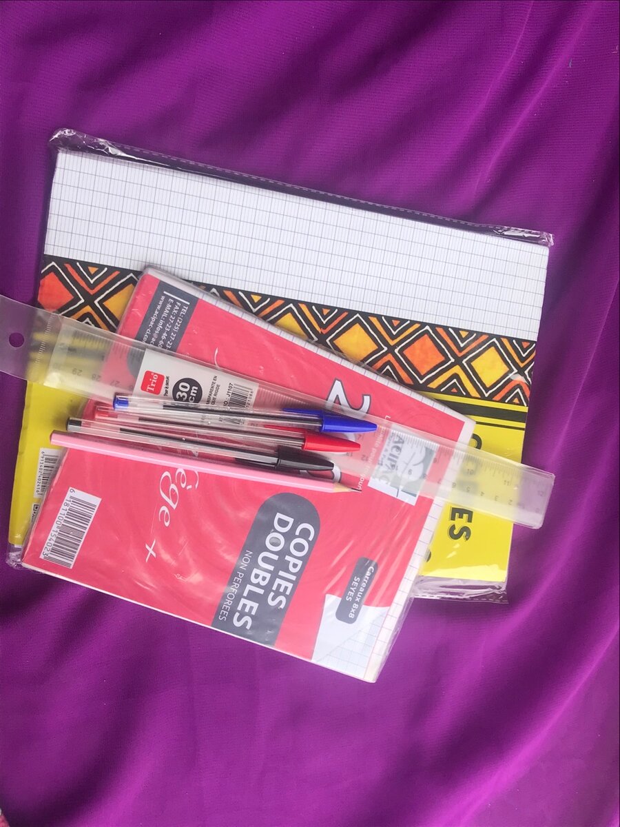 Set de Papeterie École