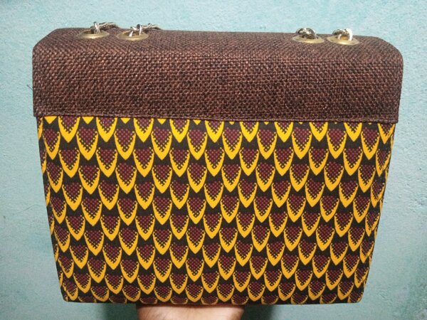 Sac à main en motifs de pagne 