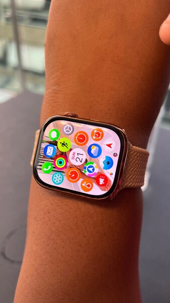 Montre intelligente élégante