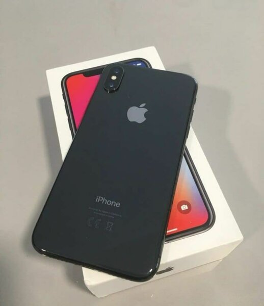 iPhone X 64GB Noir