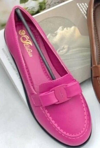 belles chaussures pour femmes