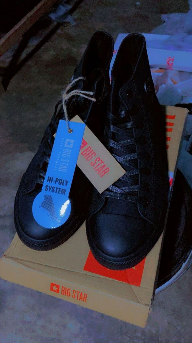 Sneakers noires Big Star