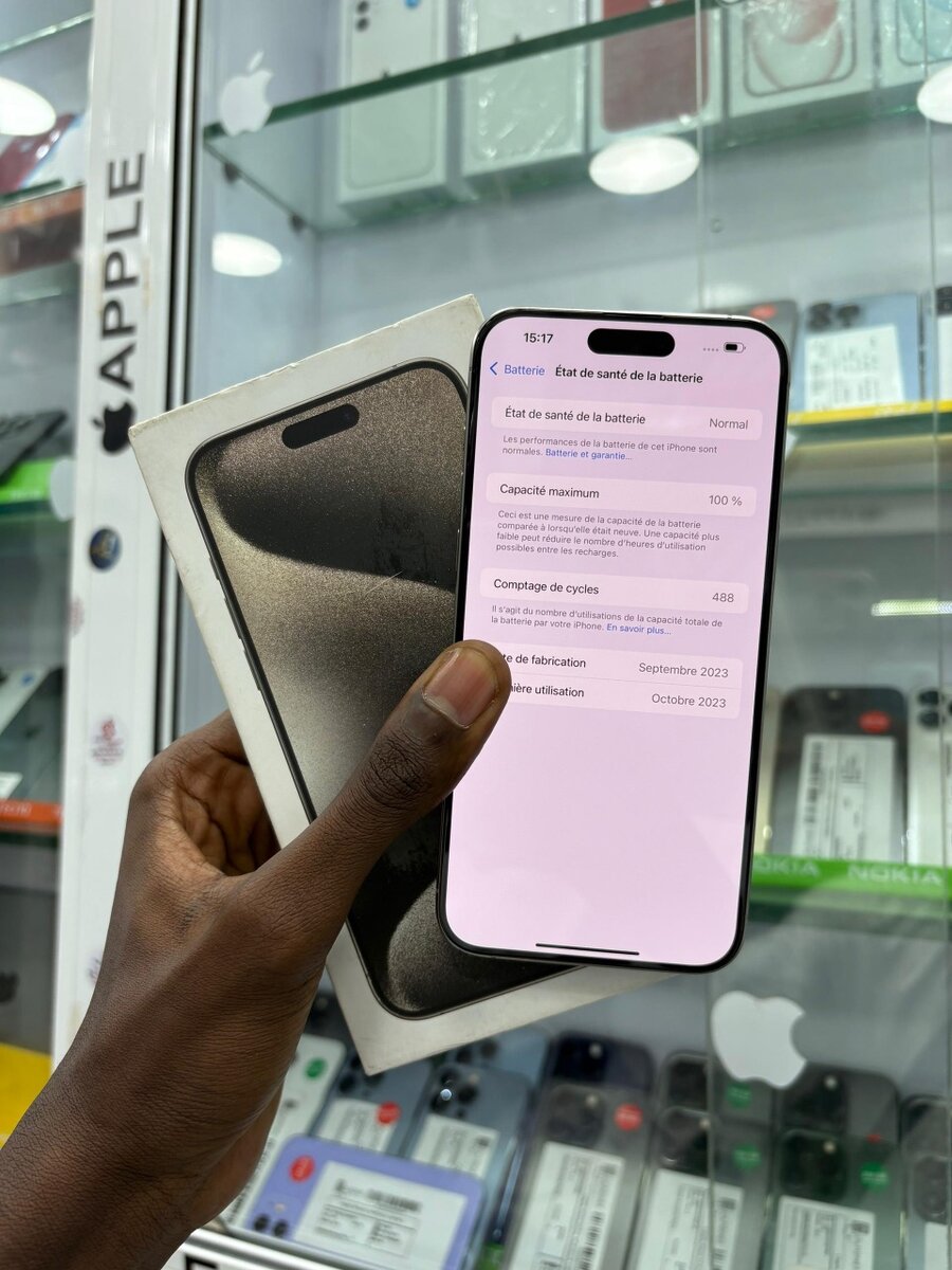 Disponible 15 pro max 256go