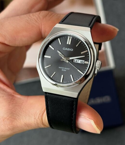 Montre Casio Classique Homme