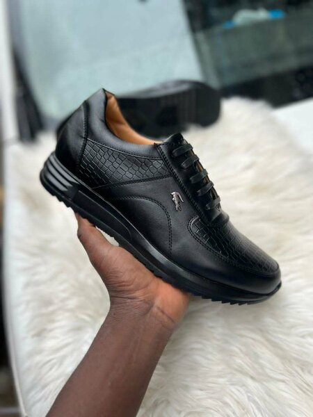 Chaussures Homme en Cuir Élégantes