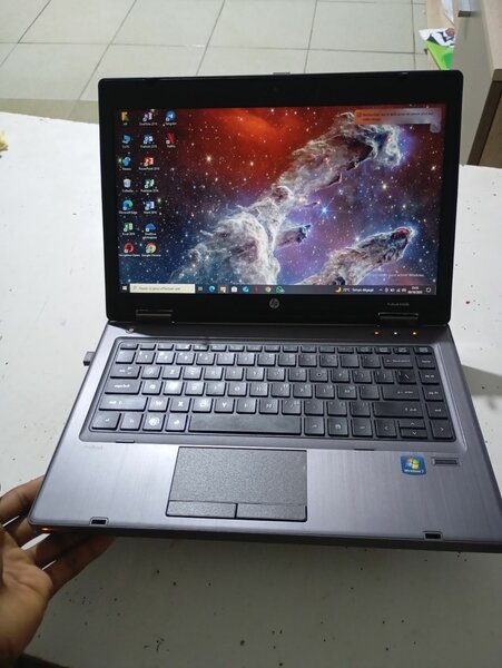 HP ProBook Noir Élégant