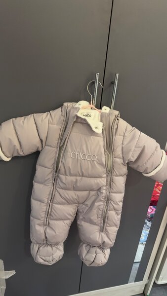 Комбинезон для девочки 3-4 месяцев