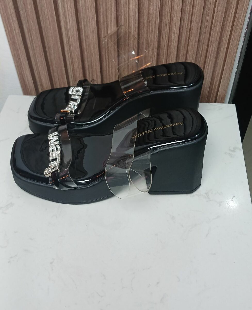 Mules à plateforme noir glamour