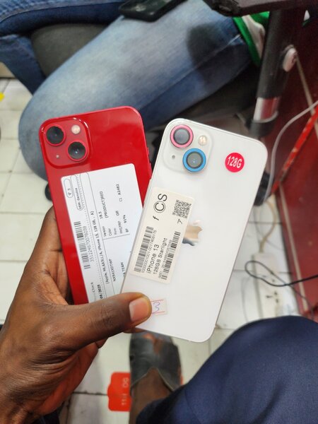 iPhone 13 128Go Casi neuf