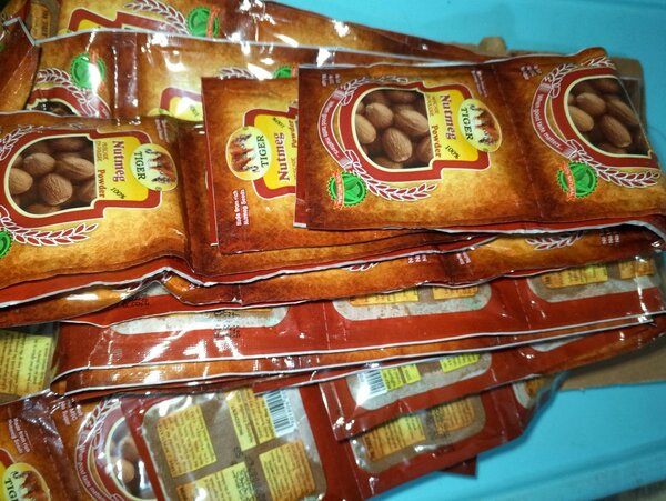 Spice and Nuts Packets