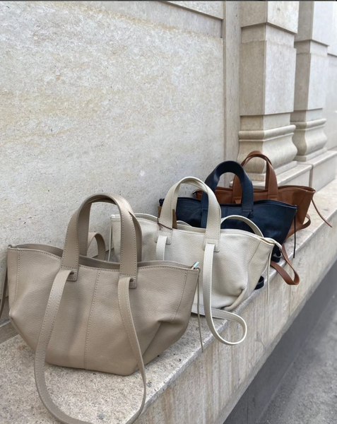 сумки разных цветов