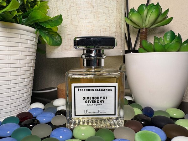 Givenchy Pi