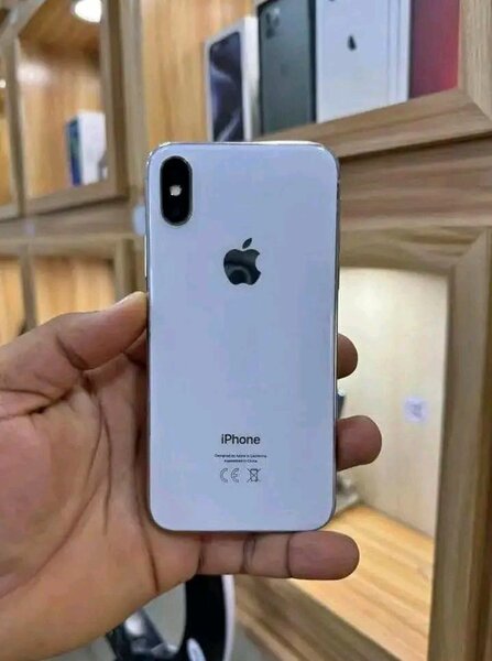 iPhone X 64GB Argent