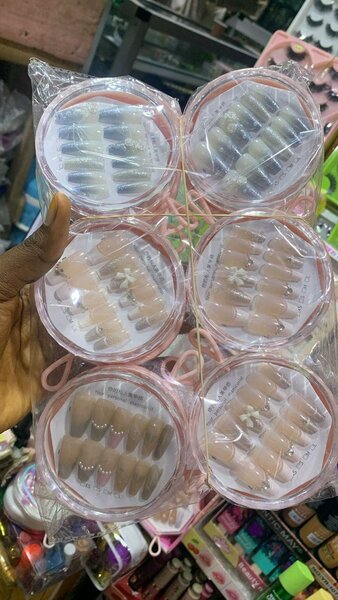 Ongles Artificiels Glamour