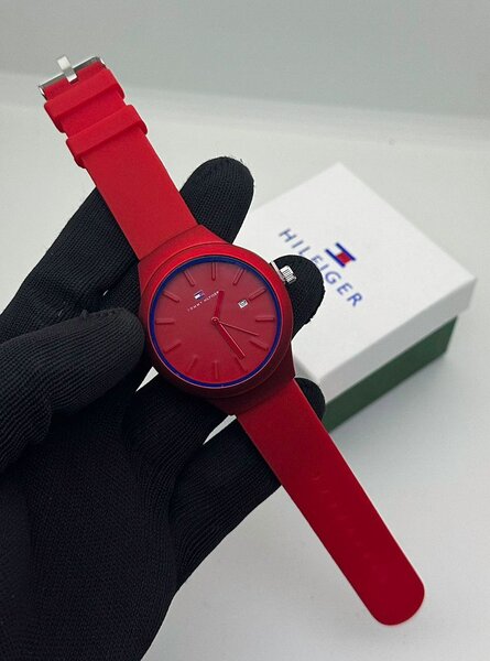 Montre TOMMY HILFIGER - Élégan