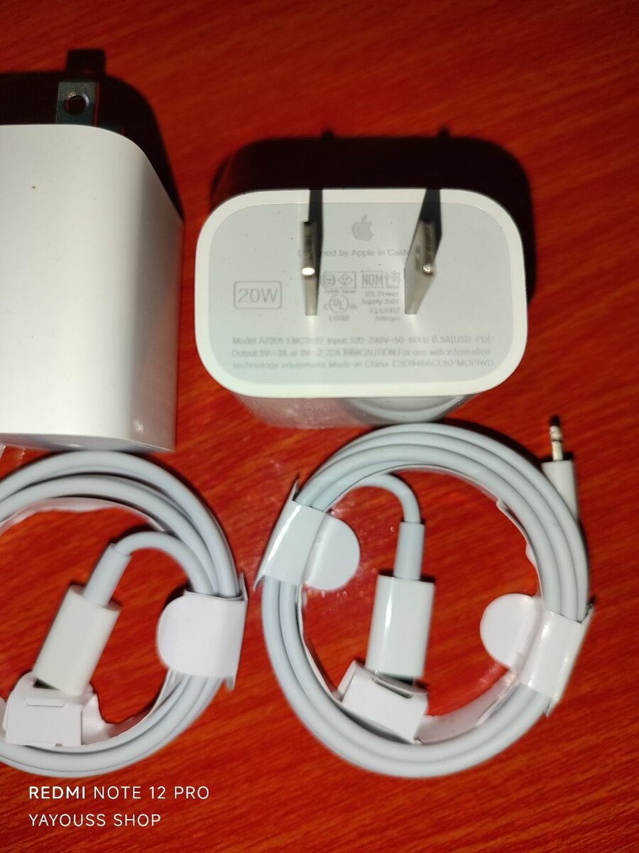 Chargeur USB-C 20W avec câble