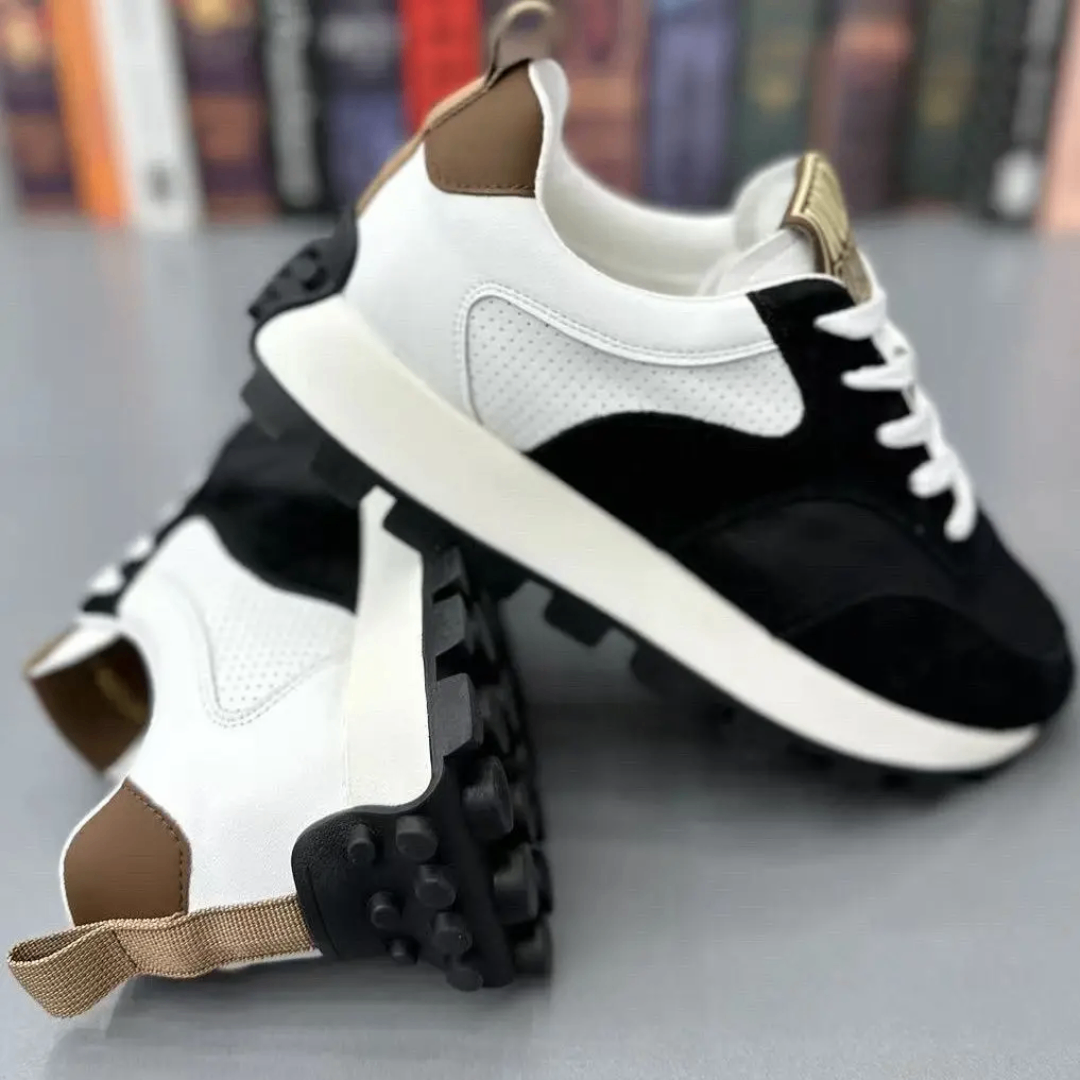Sneakers noirs et blancs élégants