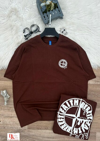 T-shirt marron graphique