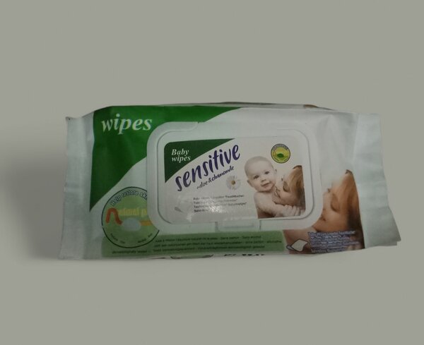 Sensitive wipes