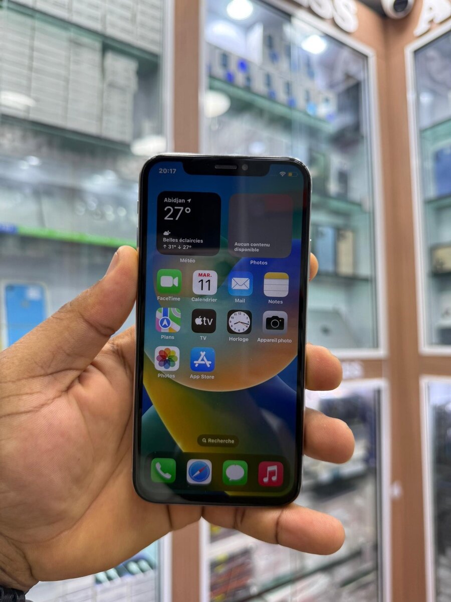 iPhone X 64giga casineuf avec Face ID