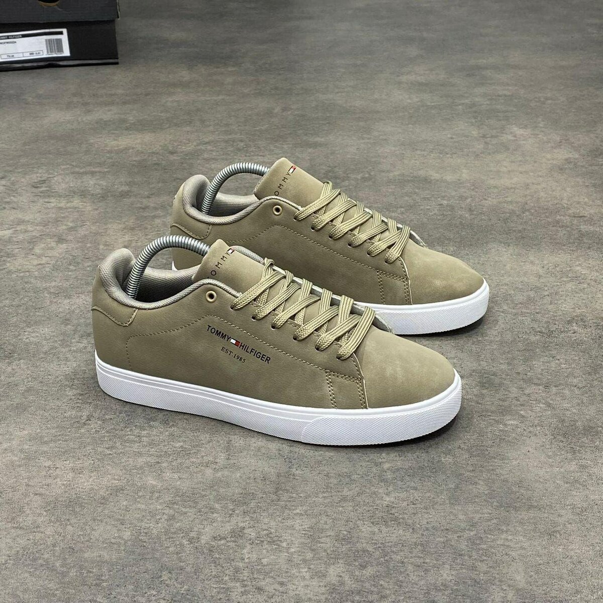 Dhope fashion sneakers