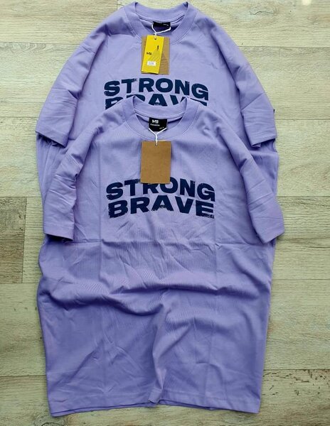 Robe Oversize "Strong Brave"