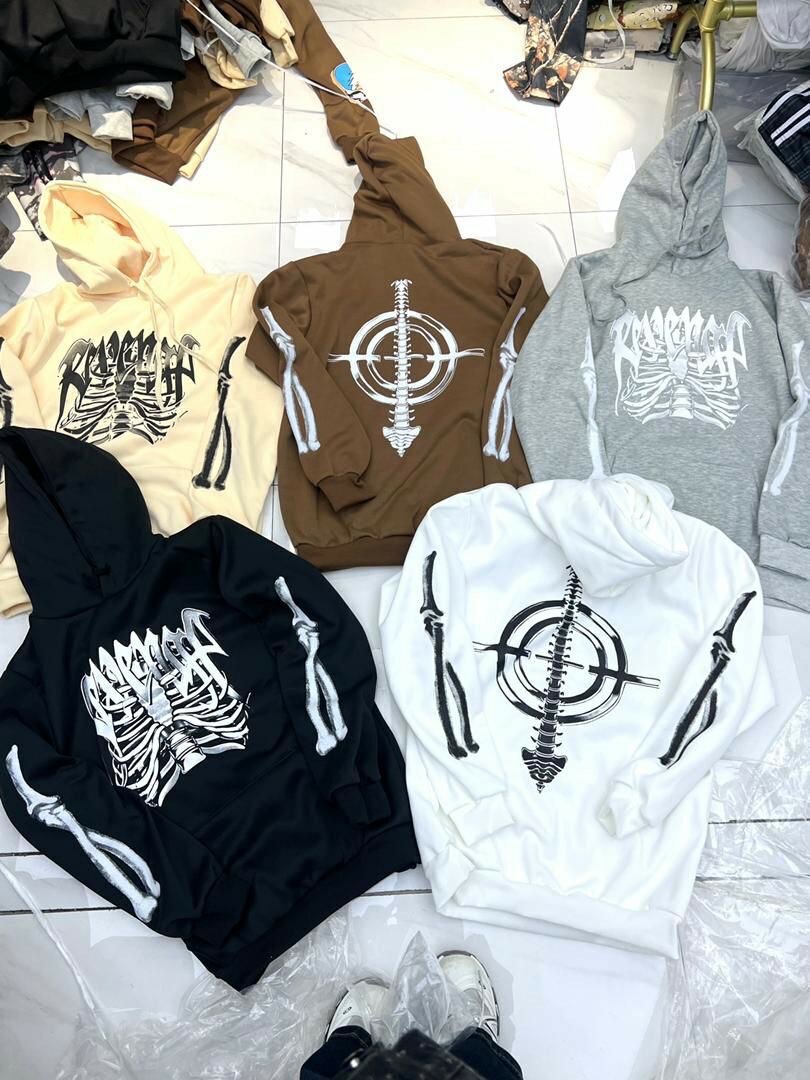 PULL OVER À CAPUCHE