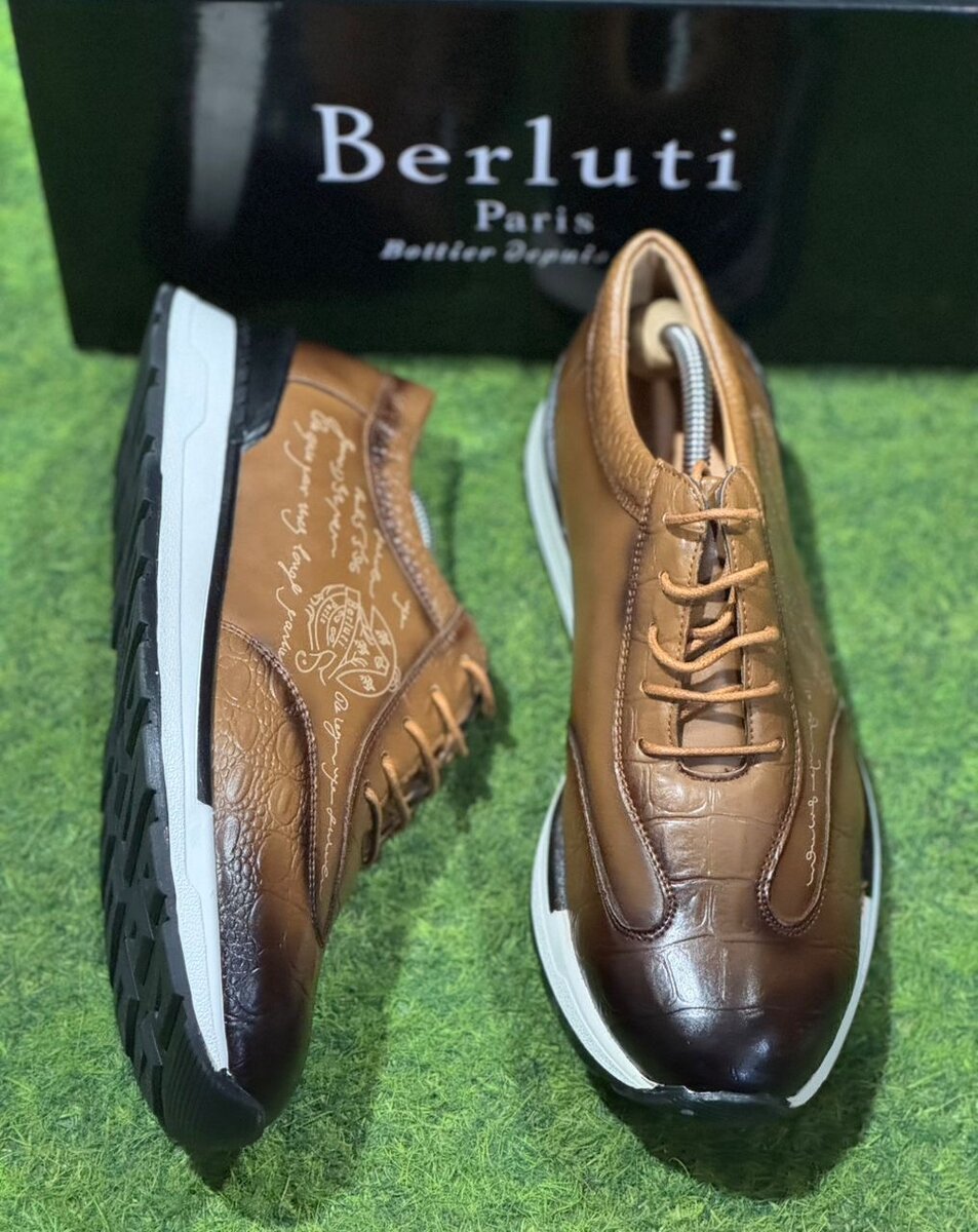 Chaussures en cuir pour homme