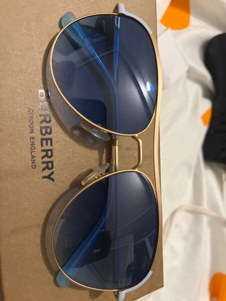 Lunettes de soleil AFFLELOU