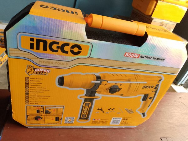 Concrete Drilling machine with accessories & 2 Chucks