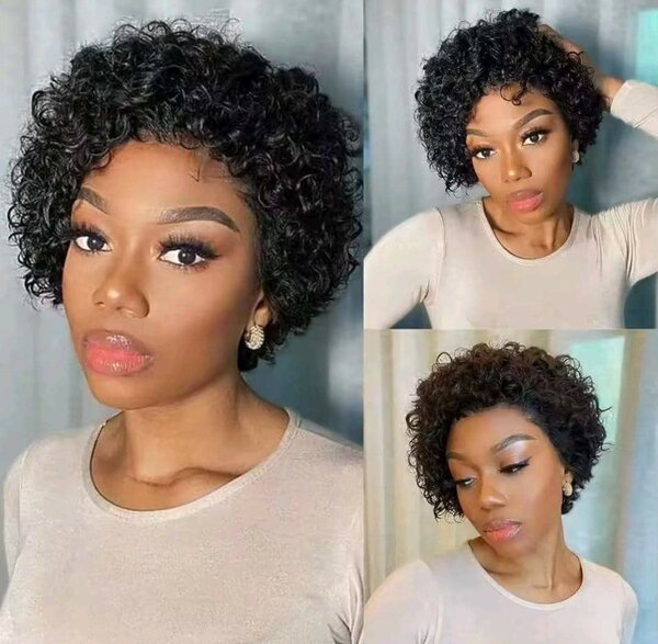 Perruque bouclée naturelle