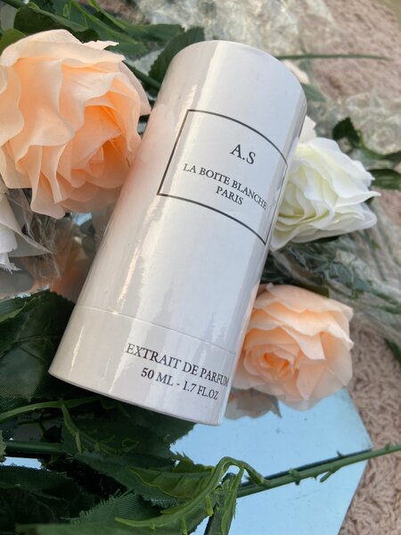 Boîte blanche Paris