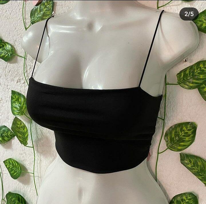 Top court femme noir élégant