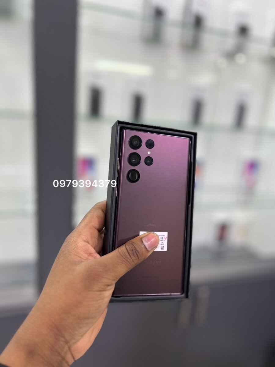 Samsung Galaxy s22 ultra 128gb pre-owned Uk