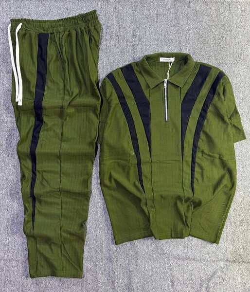 Ensemble sport vert et noir