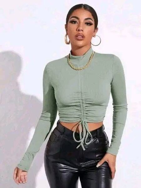 Tops élégants pour femmes