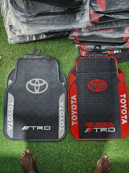 Tapis de voiture universel Mercedes-Benz