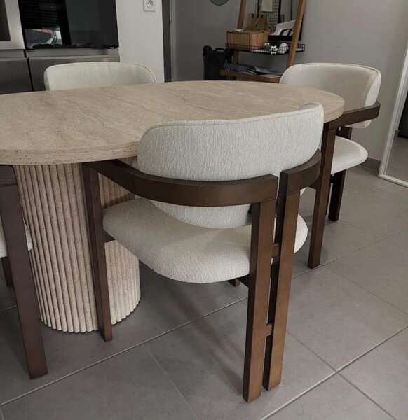 Table à manger ronde en bois