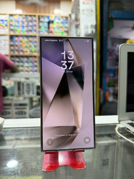 Samsung Galaxy S24 ultra 256 g