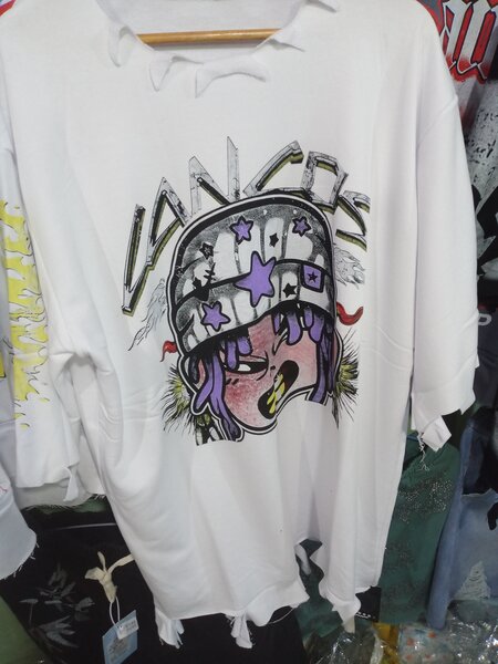 T-shirt graphique originale