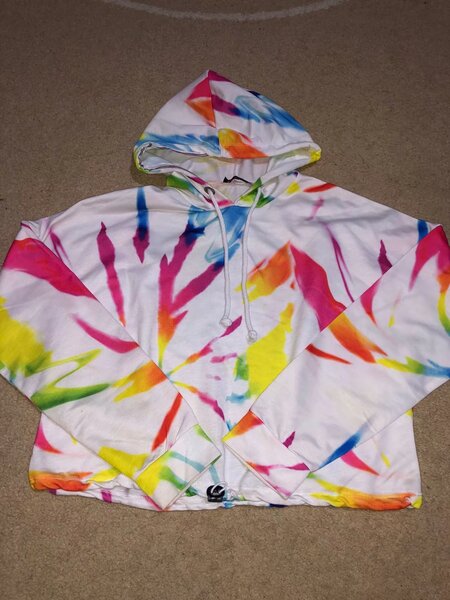 Все вещи по 100